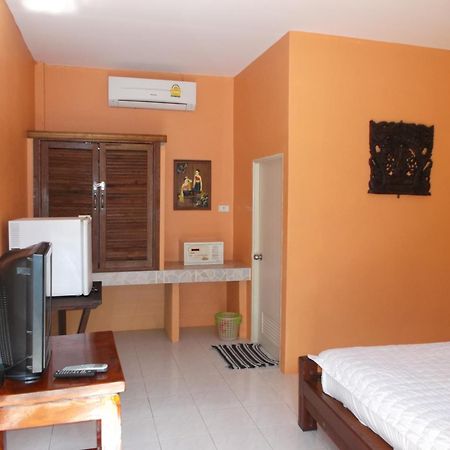 Ryans Resort Prasat Exterior foto