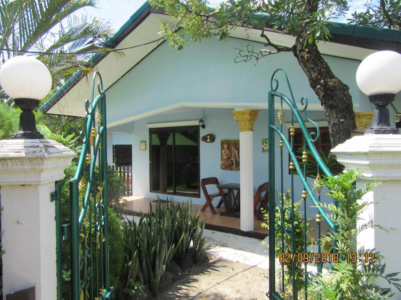 Ryans Resort Prasat Exterior foto